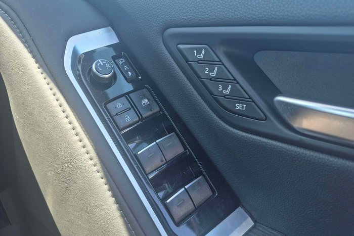 2024 Toyota Landcruiser GR Sport