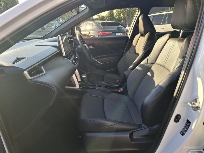 2024 Toyota Corolla Cross GXL