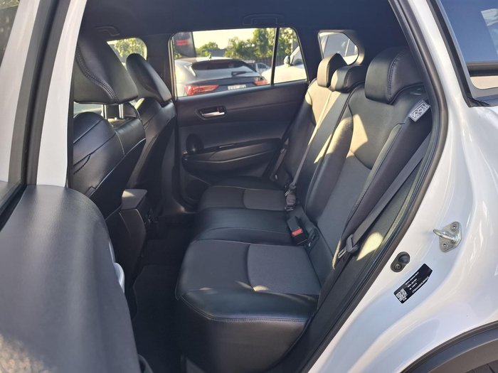 2024 Toyota Corolla Cross GXL