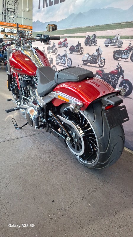 2025 Harley-davidson FXBR BREAKOUT (117) BRILLIANT RED