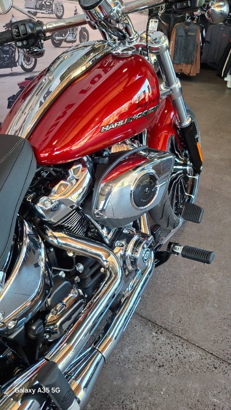 2025 Harley-davidson FXBR BREAKOUT (117) BRILLIANT RED