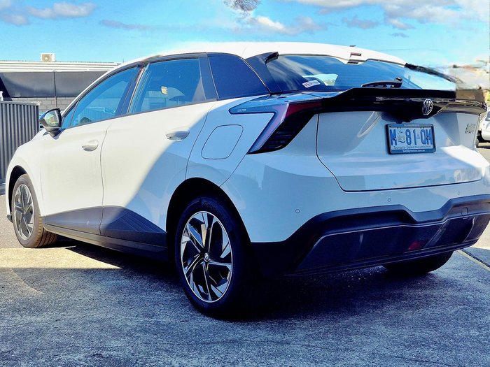 2024 MG MG4 Excite 51 125kW MEH32 MY25 Dover White