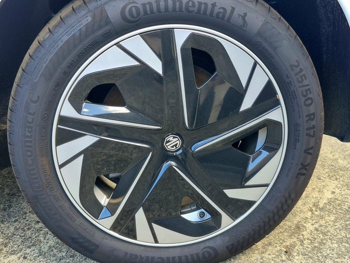 2024 MG MG4 Excite 51 125kW MEH32 MY25 Dover White