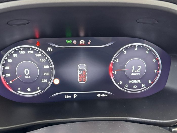 2025 LDV D90 Executive