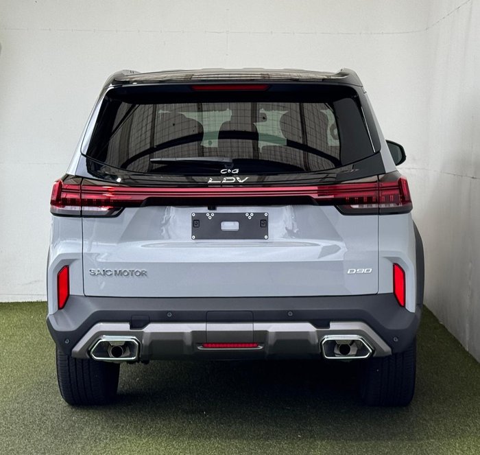 2025 LDV D90 Executive