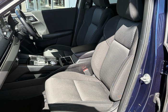 2021 Mitsubishi Outlander LS