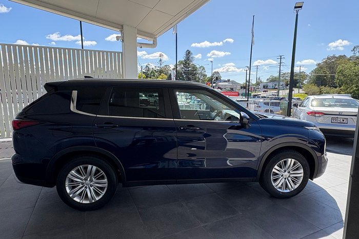 2021 Mitsubishi Outlander LS