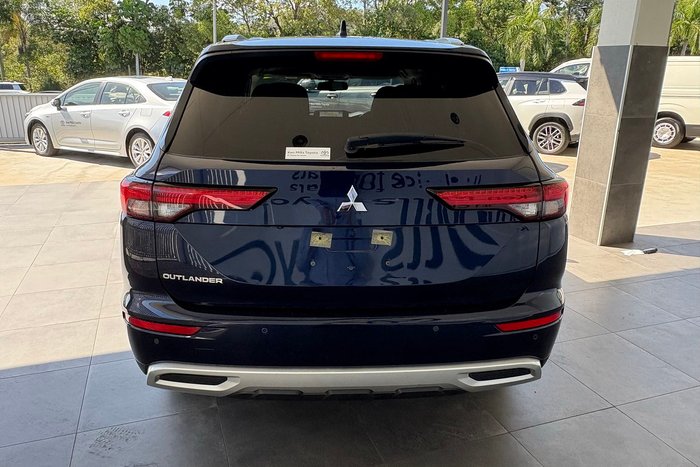 2021 Mitsubishi Outlander LS