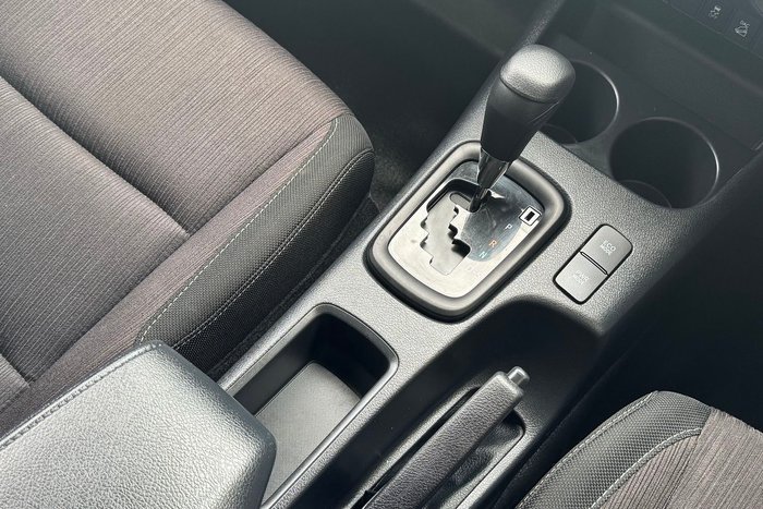 2017 Toyota Hilux SR