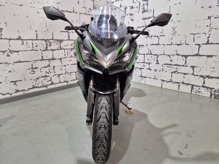 2024 Kawasaki Ninja 1000SX Ninja Black