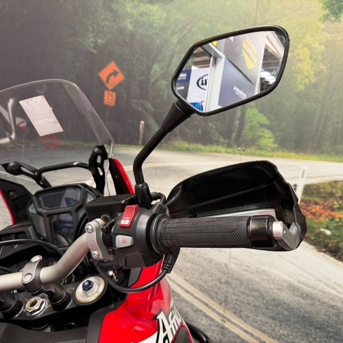 2016 Honda CRF1000L AFRICA TWIN RED/WHITE