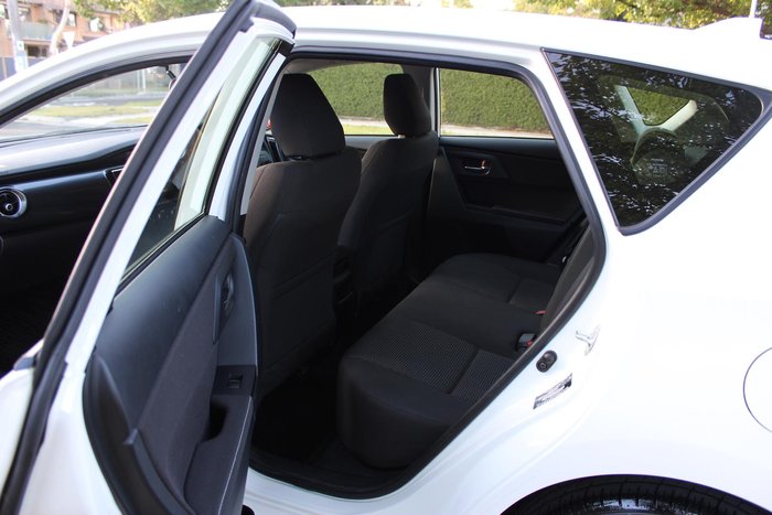 2018 Toyota Corolla Ascent ZRE182R Glacier White