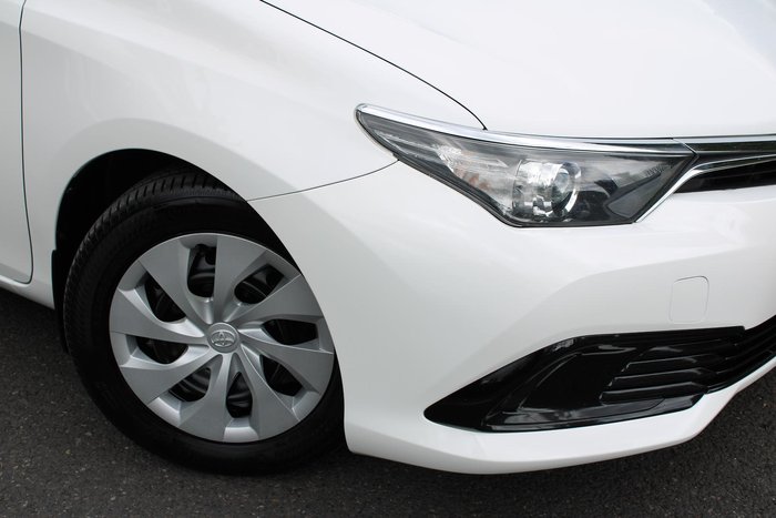 2018 Toyota Corolla Ascent ZRE182R Glacier White