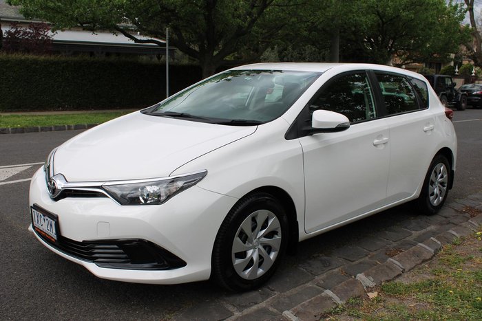 2018 Toyota Corolla Ascent ZRE182R Glacier White