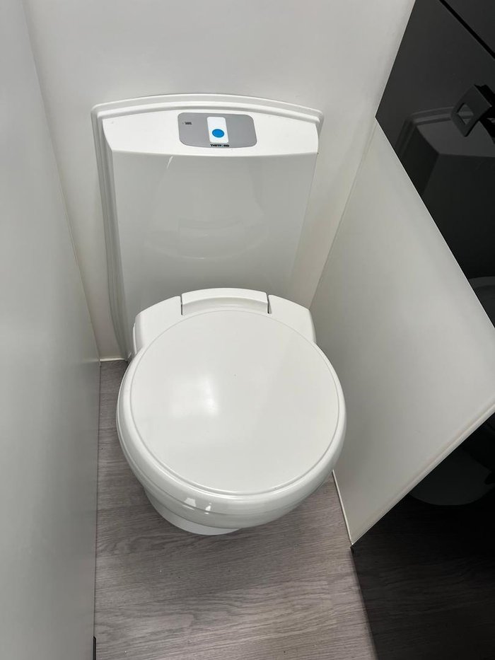 2023 Design RV Crx Semi Off Road Van 5-2, 20'6''