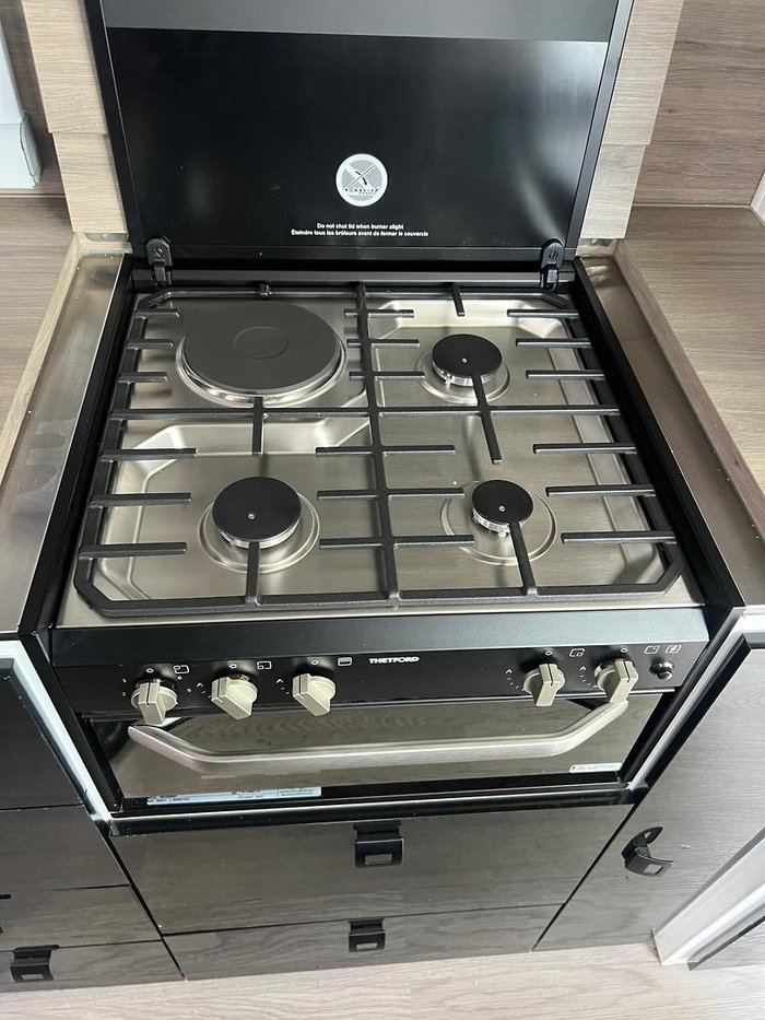 2023 Design RV Crx Semi Off Road Van 5-2, 20'6''