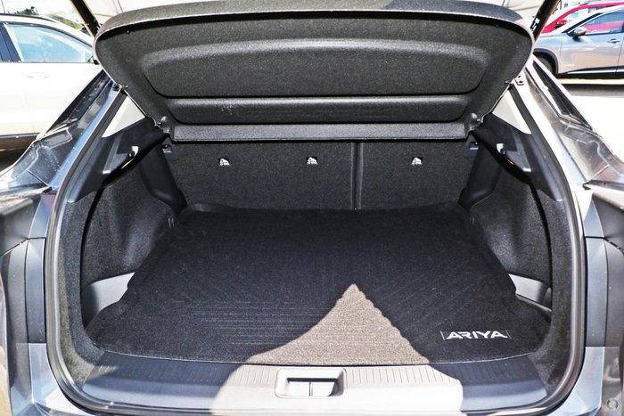 2025 Nissan Ariya Advance