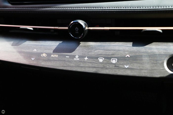 2025 Nissan Ariya Advance