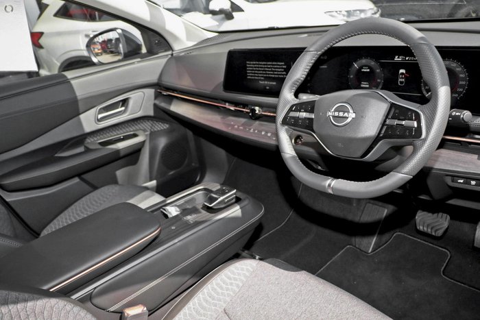 2025 Nissan Ariya Advance