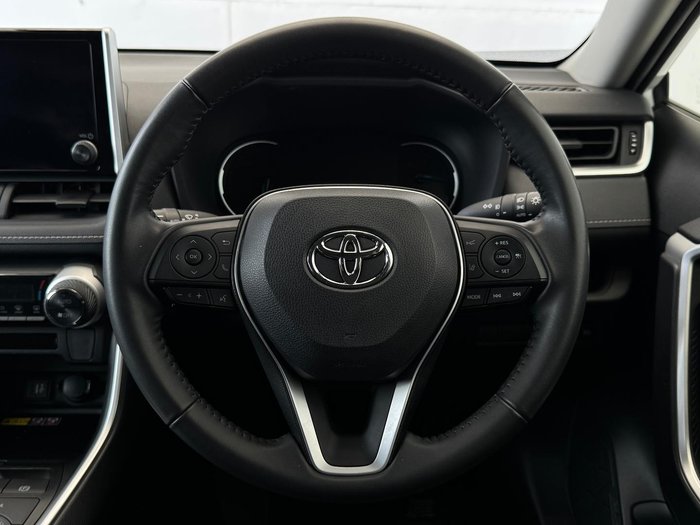 2023 Toyota RAV4 GXL