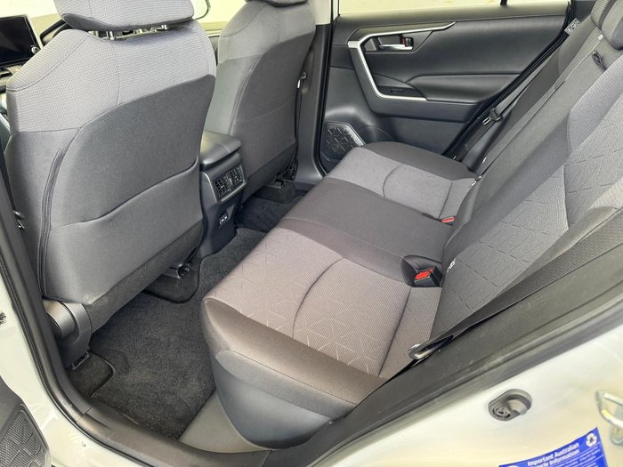 2023 Toyota RAV4 GXL