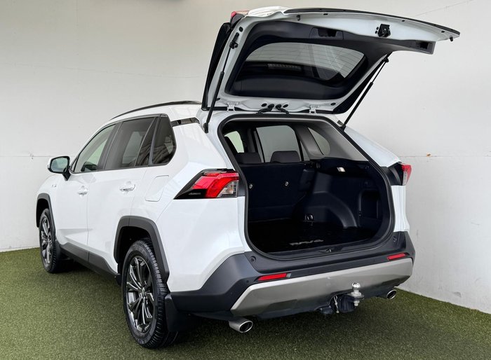 2023 Toyota RAV4 GXL
