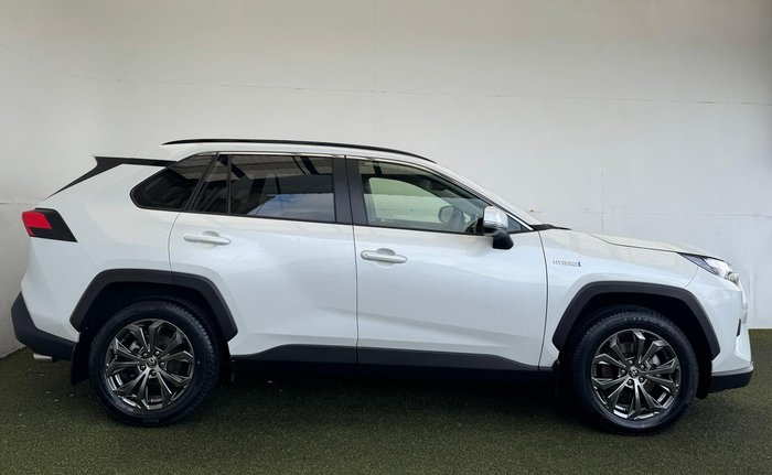 2023 Toyota RAV4 GXL