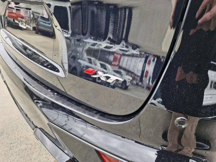 2025 Isuzu MU-X X-TERRAIN