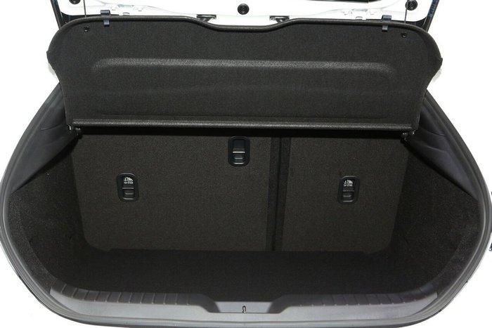 2025 Mazda 3 G20 Pure