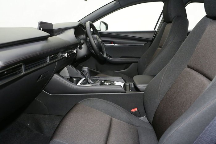 2025 Mazda 3 G20 Pure