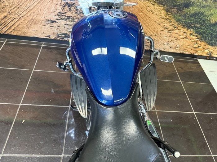 2011 VICTORY CROSS ROADS BLUE