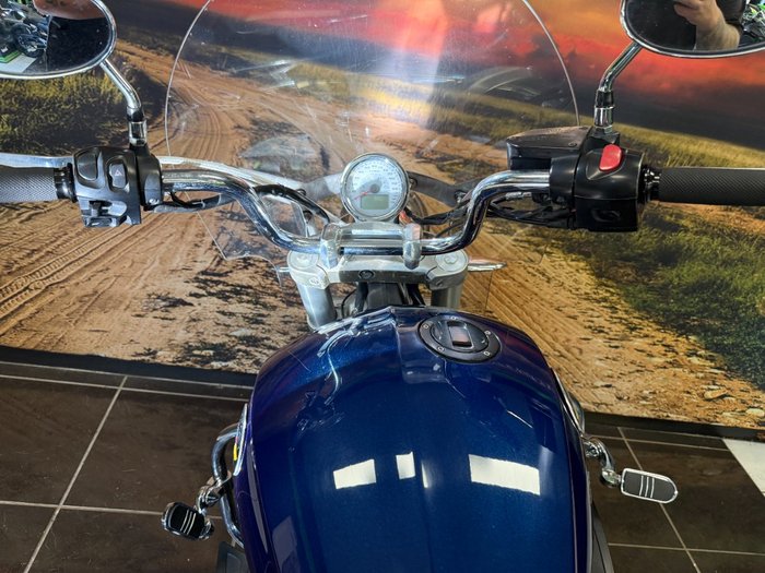 2011 VICTORY CROSS ROADS BLUE