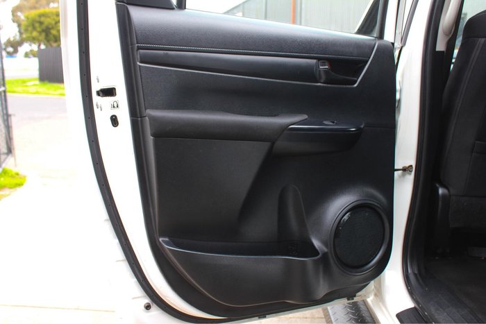 2022 Toyota Hilux SR GUN126R 4X4 Dual Range Glacier White