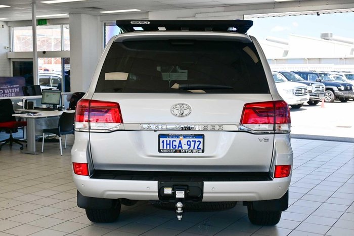 2021 Toyota Landcruiser VX