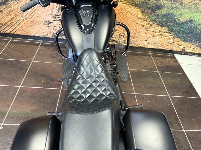 2019 Indian CHIEFTAIN BLACK