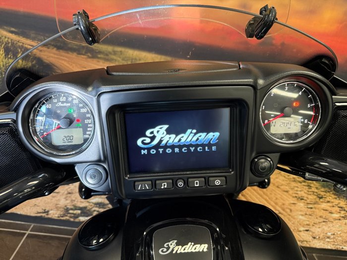 2019 Indian CHIEFTAIN BLACK