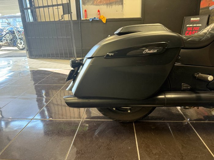 2019 Indian CHIEFTAIN BLACK