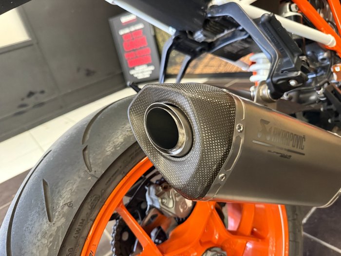 2016 Ktm 1290 SUPER DUKE R SILVER