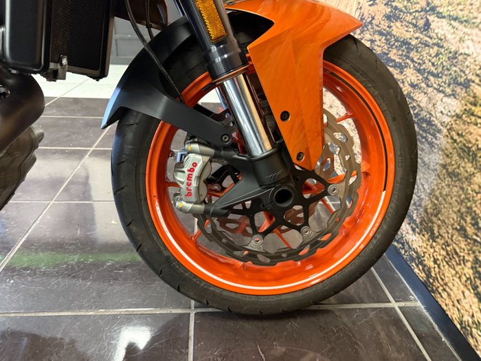 2016 Ktm 1290 SUPER DUKE R SILVER