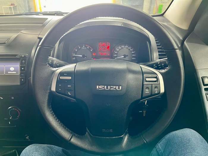 2017 Isuzu D-MAX SX MY17 4X4 Dual Range Splash White