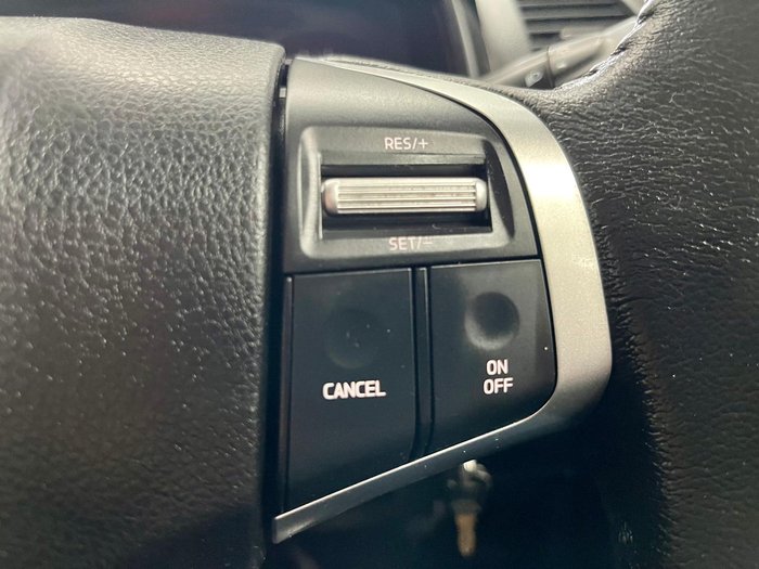 2017 Isuzu D-MAX SX MY17 4X4 Dual Range Splash White