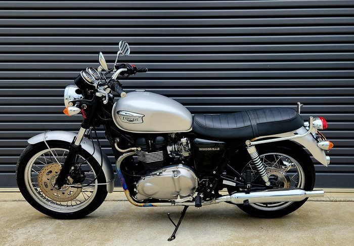 2007 Triumph Bonneville 865 Bonneville Grey