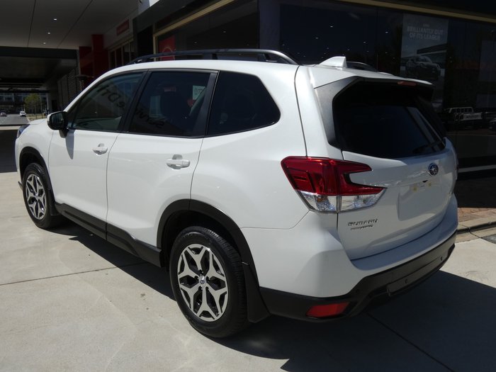 2022 Subaru Forester 2.5i