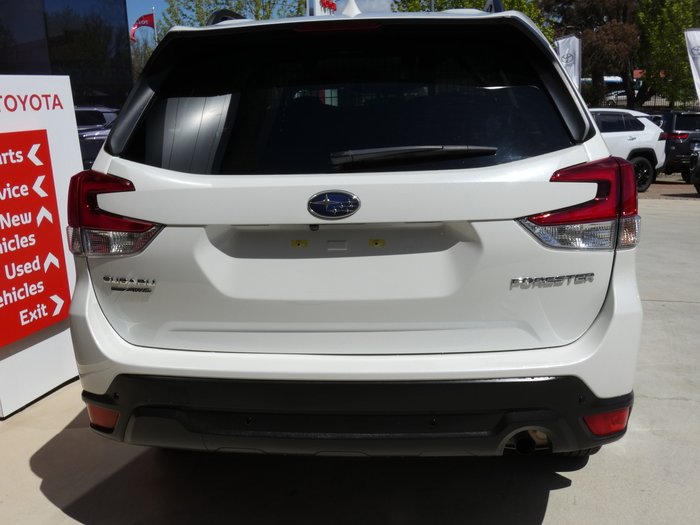 2022 Subaru Forester 2.5i