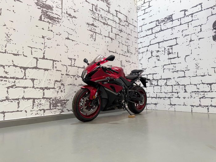 2025 Suzuki GSX-R1000 ABS GSX-R Red