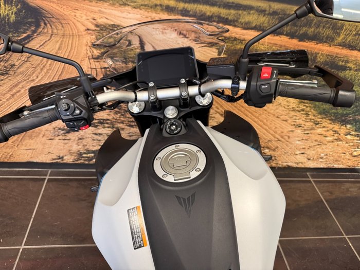 2025 Yamaha 2025 Yamaha 690CC MT-07 HOA (ABS) Road Grey