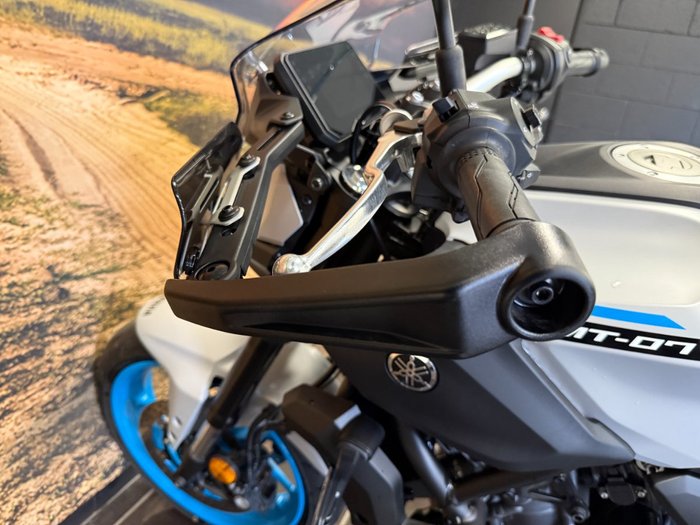 2025 Yamaha 2025 Yamaha 690CC MT-07 HOA (ABS) Road Grey