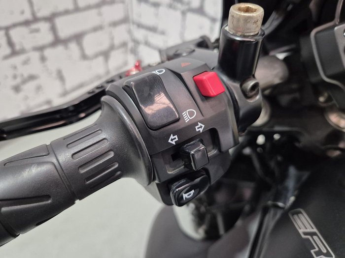 2014 Kawasaki ER-6nL ABS ER White