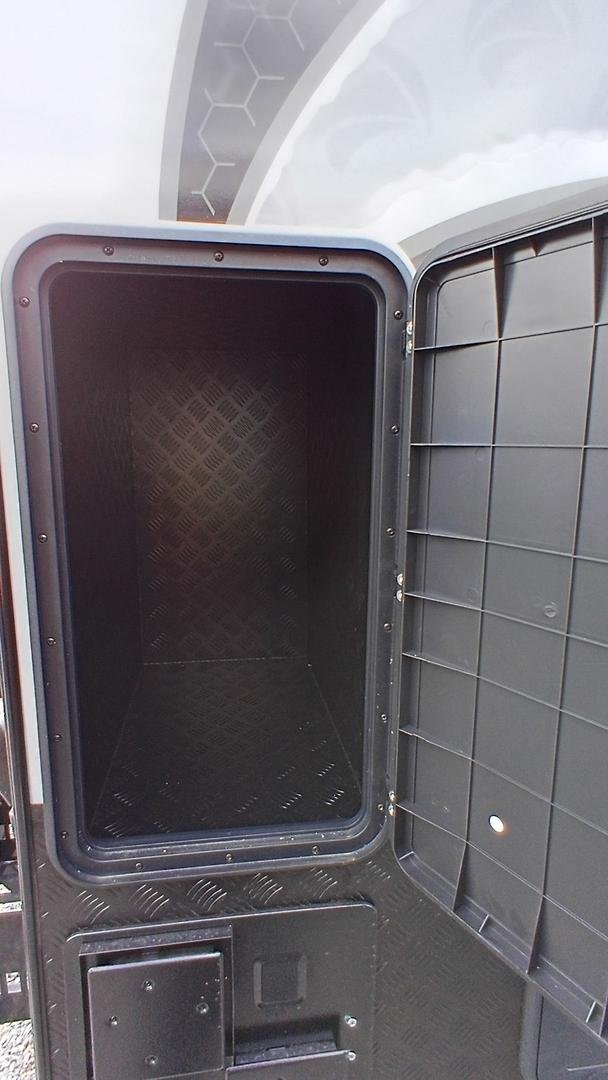 2025 Red Centre Kimberley Plus 196 Type A (was $127,990 now $117,990)