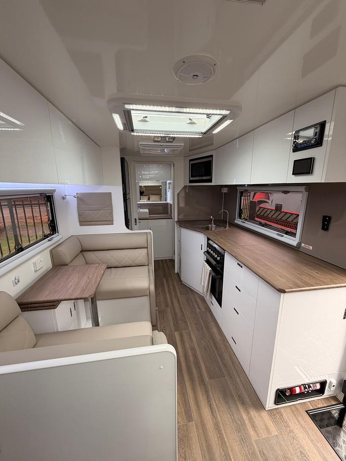 2025 Red Centre Kimberley Plus 196 Type A (was $129,490 now $118,990)